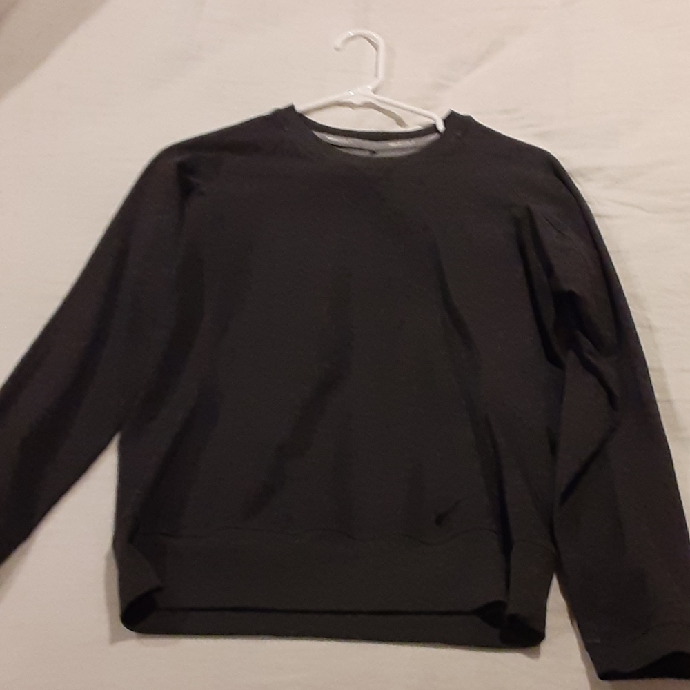 Black Nike crew neck